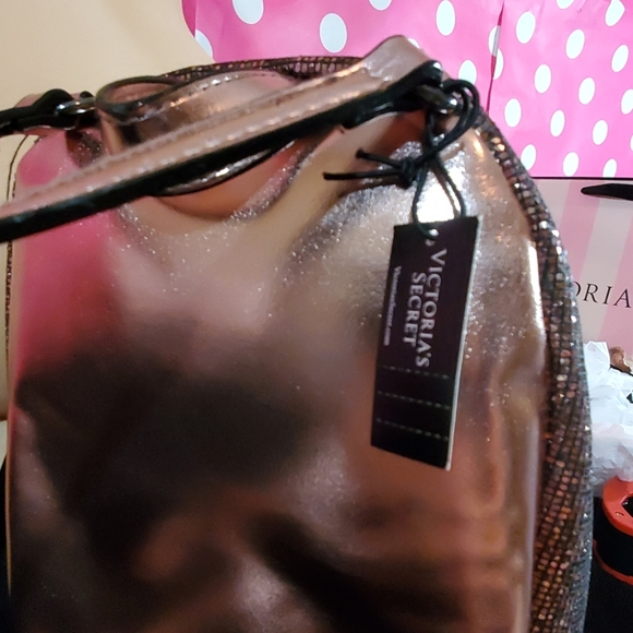 NWT!  VICTORIA'S SECRET GLITTER BACKPACK - Picture 8 of 8